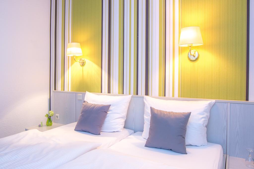 Hotel Weide Satow Phòng bức ảnh