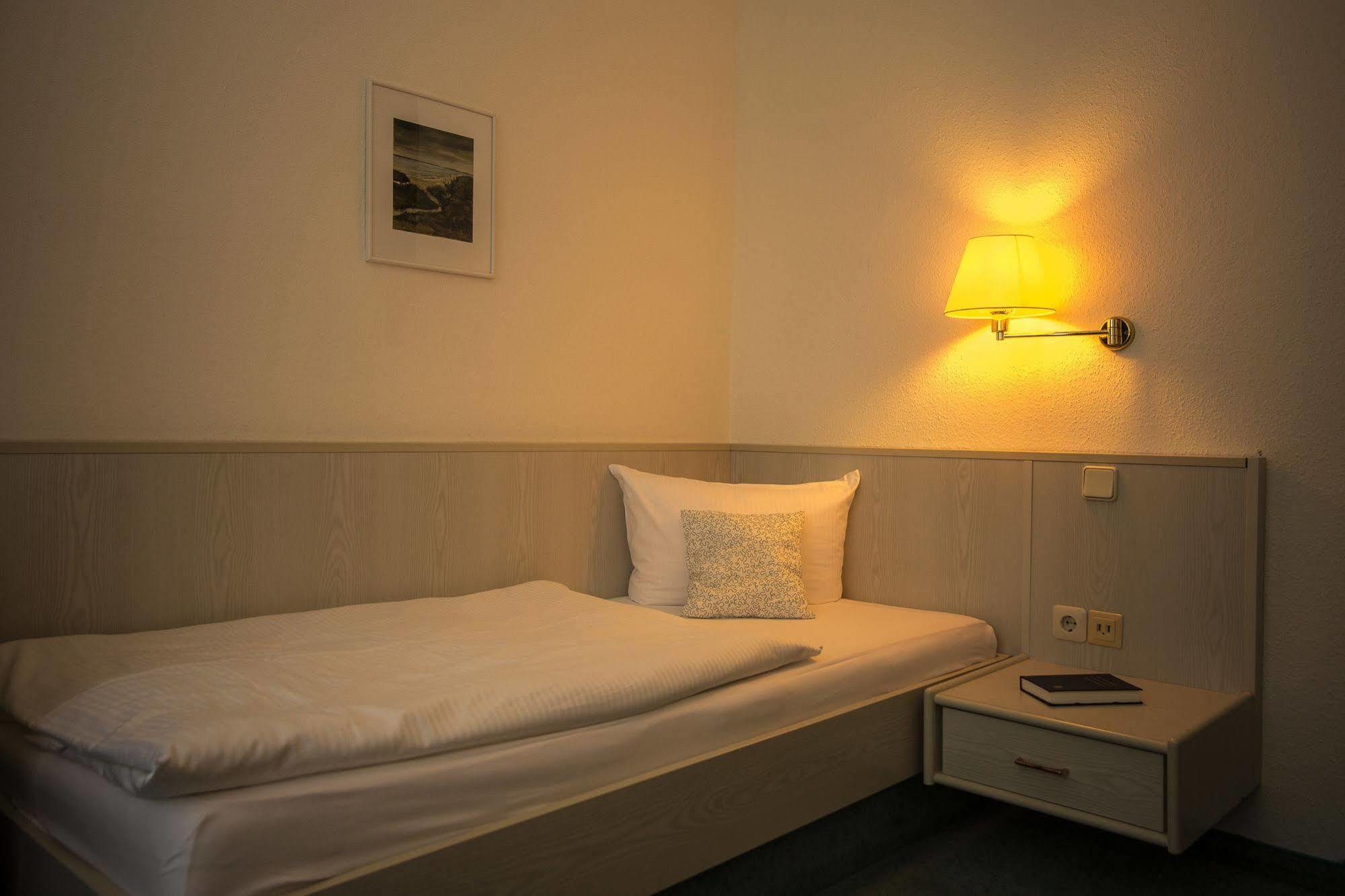 Hotel Weide Satow Ngoại thất bức ảnh